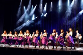 DANCEPERADOS OF IRELAND: Life, love and lore of the Irish travellers