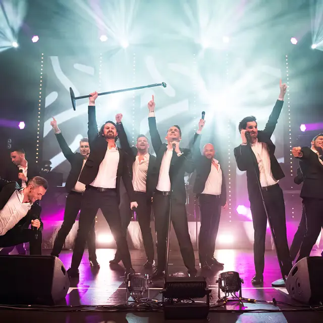 12 TENORS - Legacy Tour