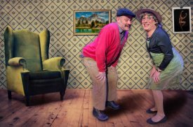 INGE BORG: Ausziehen! Wieso, ich wohn doch hier.