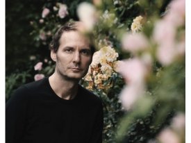Sven Helbig & Nairobi Chamber Chorus
