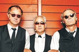ZWINGER TRIO - Triomania